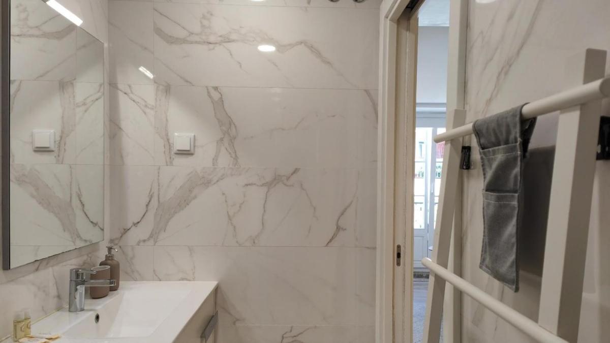 Chiado Modern Attic Duplex 2-bedroom Apartment *