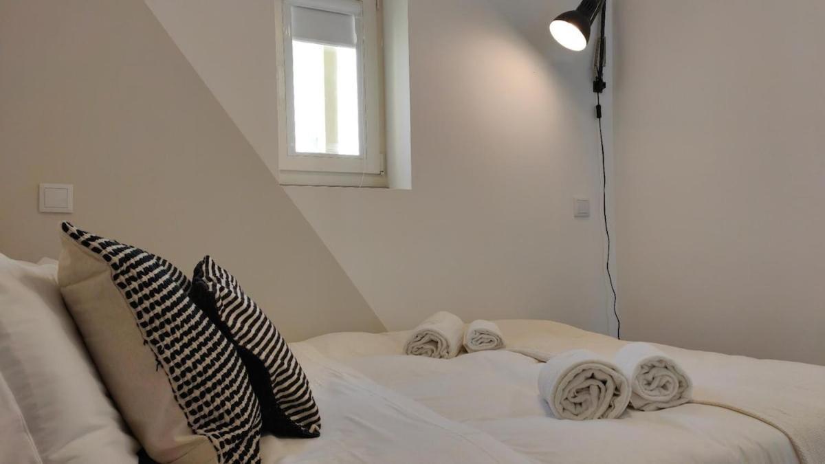 Chiado Modern Attic Duplex 2-bedroom