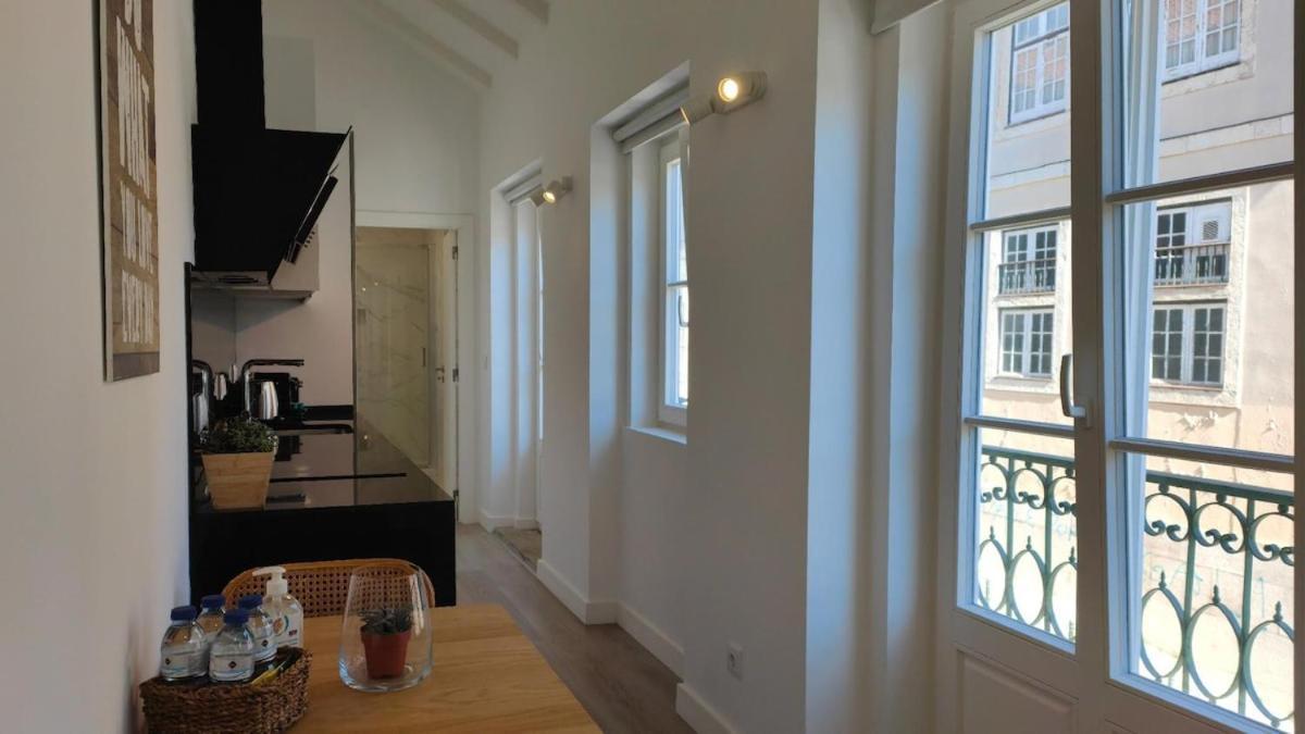 Chiado Modern Attic Duplex 2-bedroom